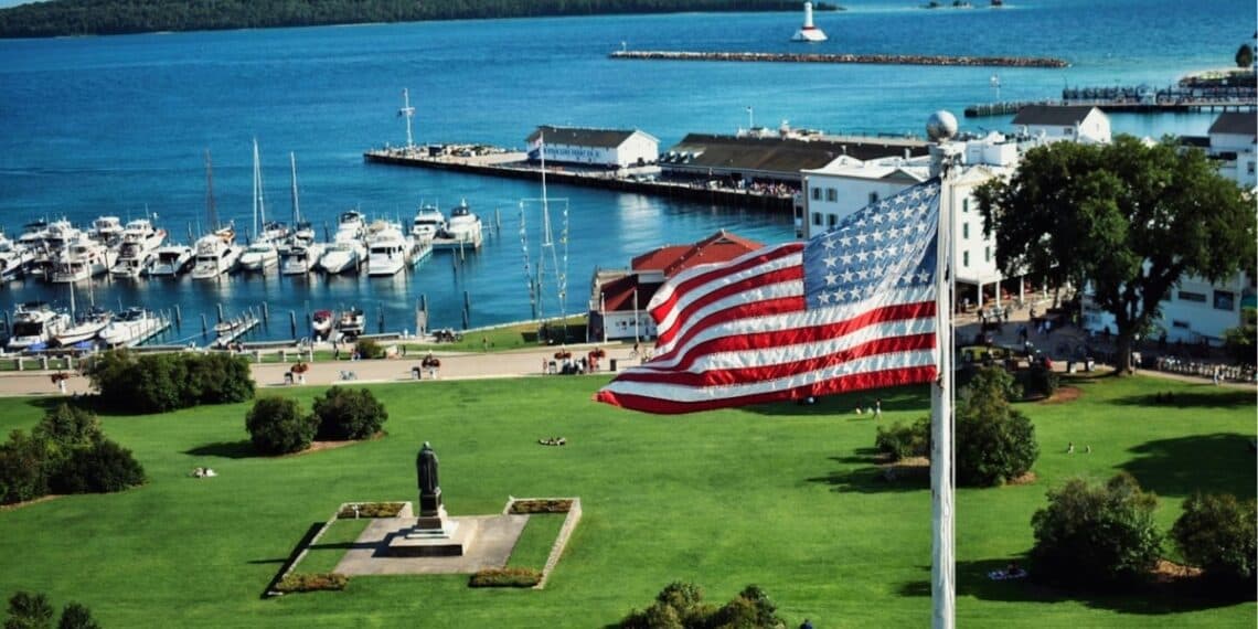 Mackinac Island Michigan United States America Weekend Getaway